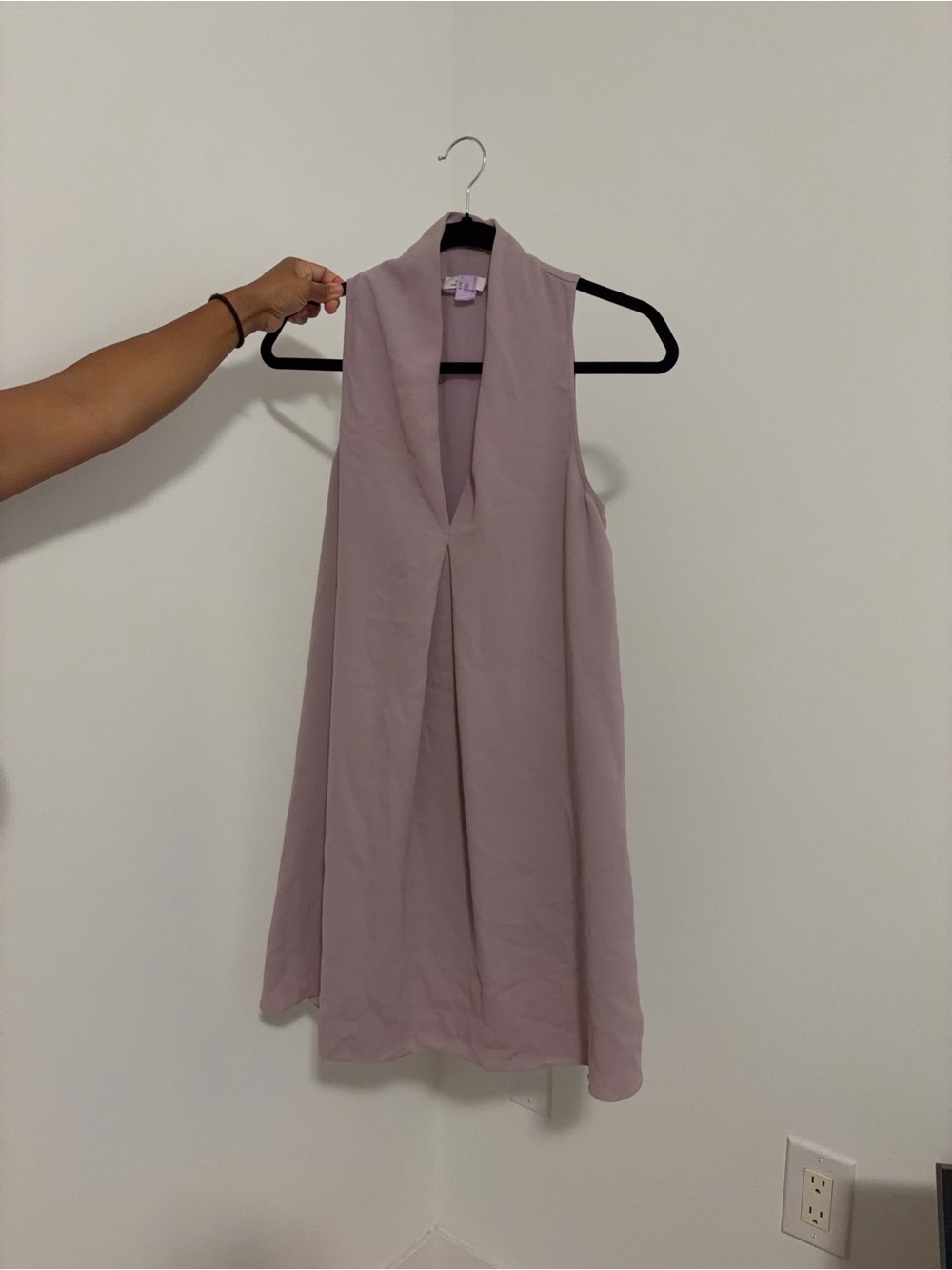 Wilfred Sleeveless V-Neck Lavender Shift Dress